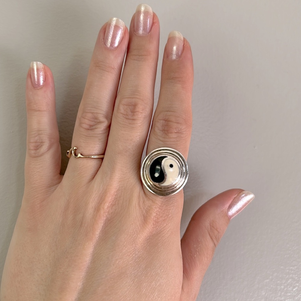 Vintage Yin Yang ring